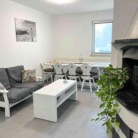 Appartamento Nuovo E Confortevole Montecchio Maggiore Exterior foto
